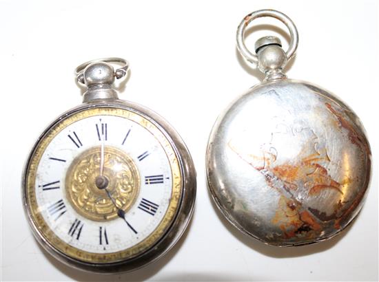 2 pocket watches